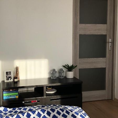 M&B Pokoj Przy Rondzie Daszynskiego Warszawa Exteriör bild