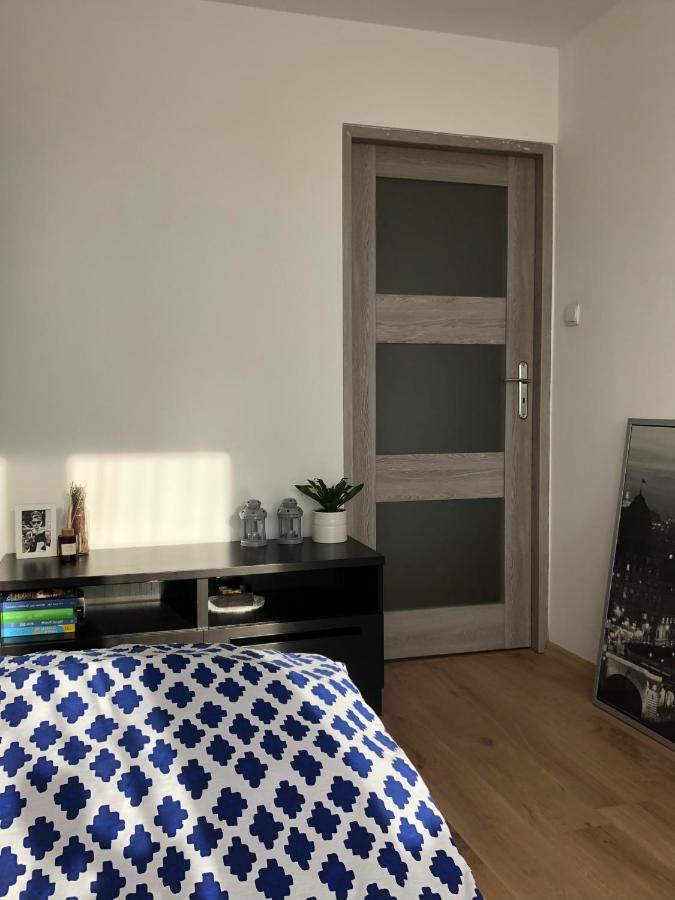 M&B Pokoj Przy Rondzie Daszynskiego Warszawa Exteriör bild